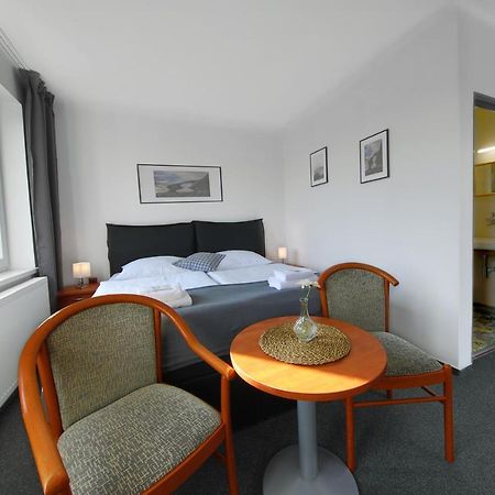 Hotel Brada Jičín 外观 照片