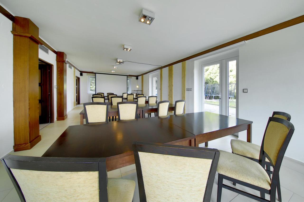 Hotel Brada Jičín 外观 照片