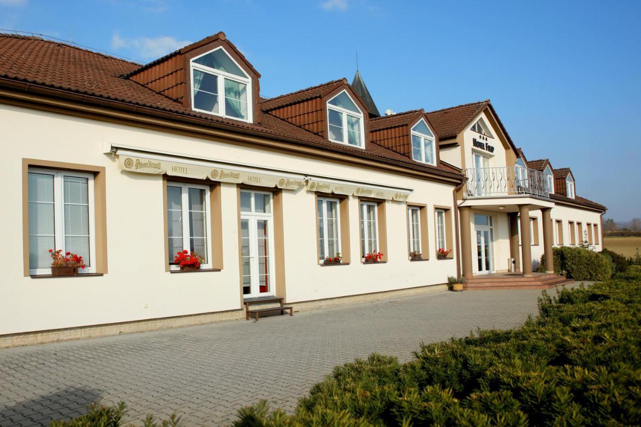 Hotel Brada Jičín 外观 照片