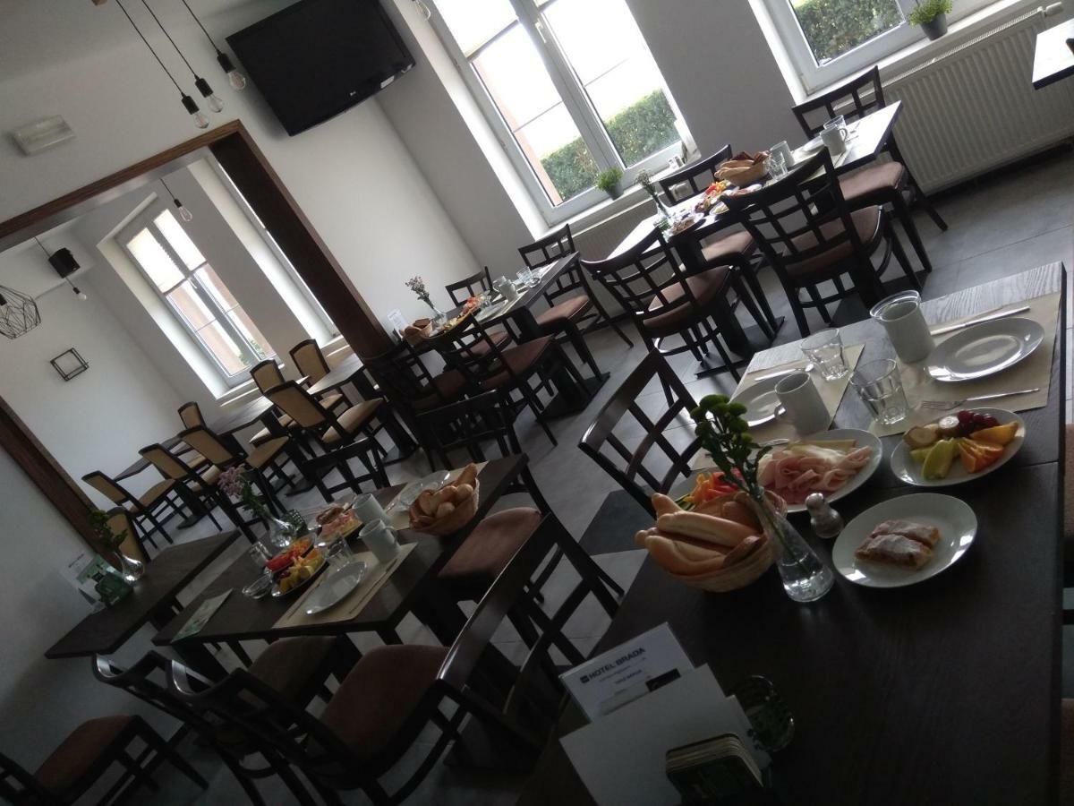 Hotel Brada Jičín 外观 照片