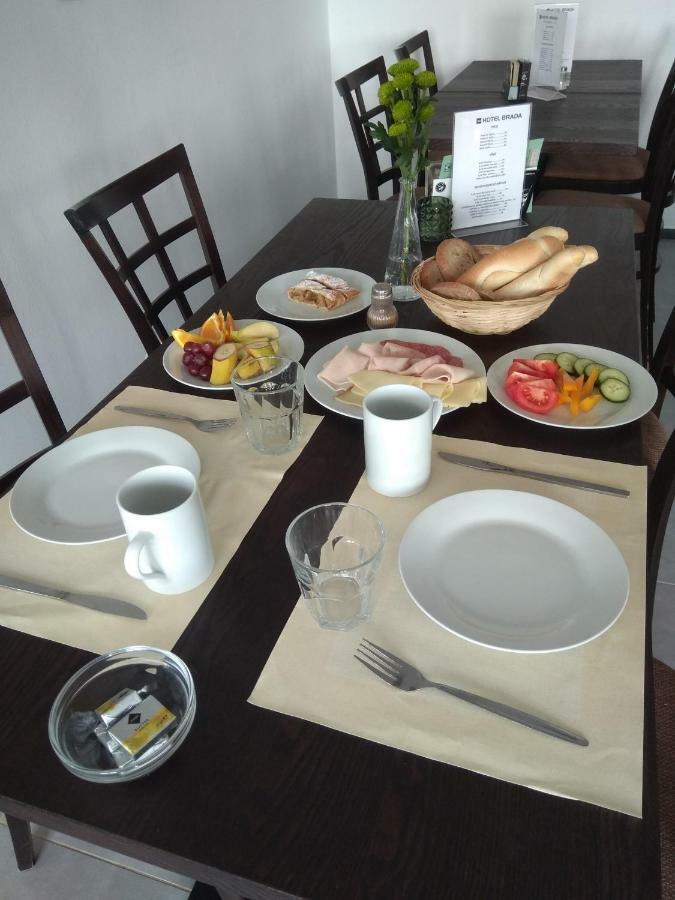 Hotel Brada Jičín 外观 照片